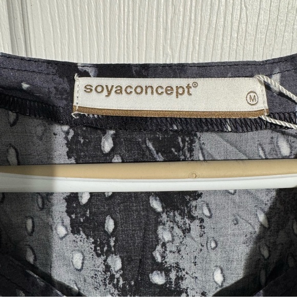 NWT SoyaConcept Sheer Animal Print Midi Dress Size Medium - Picture 3 of 8